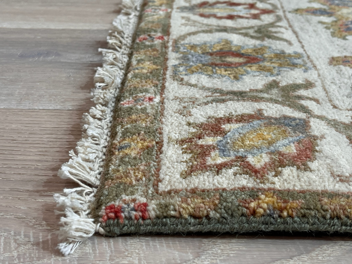 Classic Agra Runner