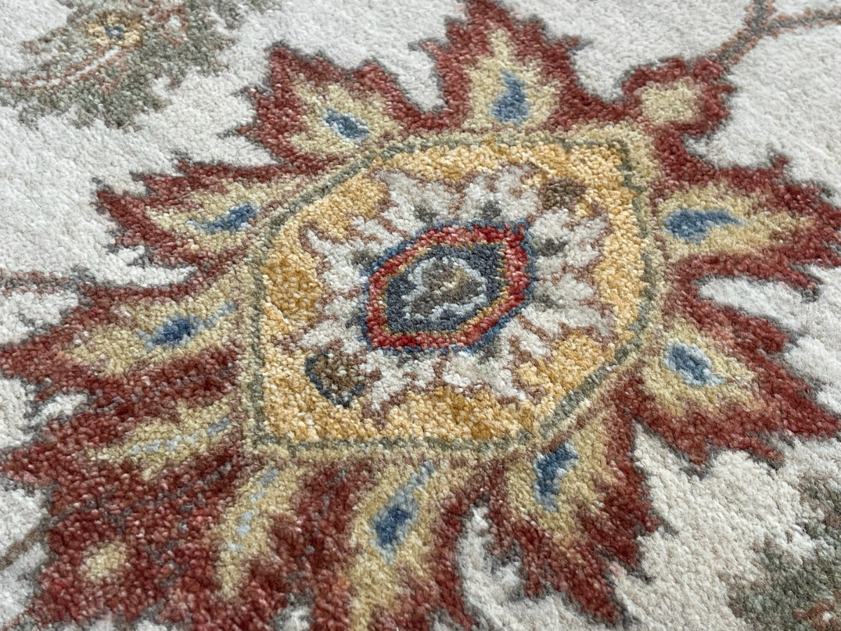 Classic Agra Runner