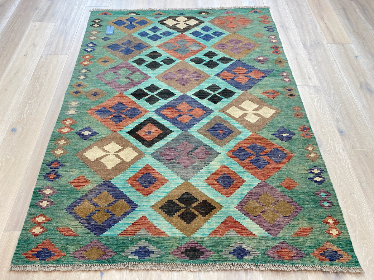 Kundoz Kilim Rug