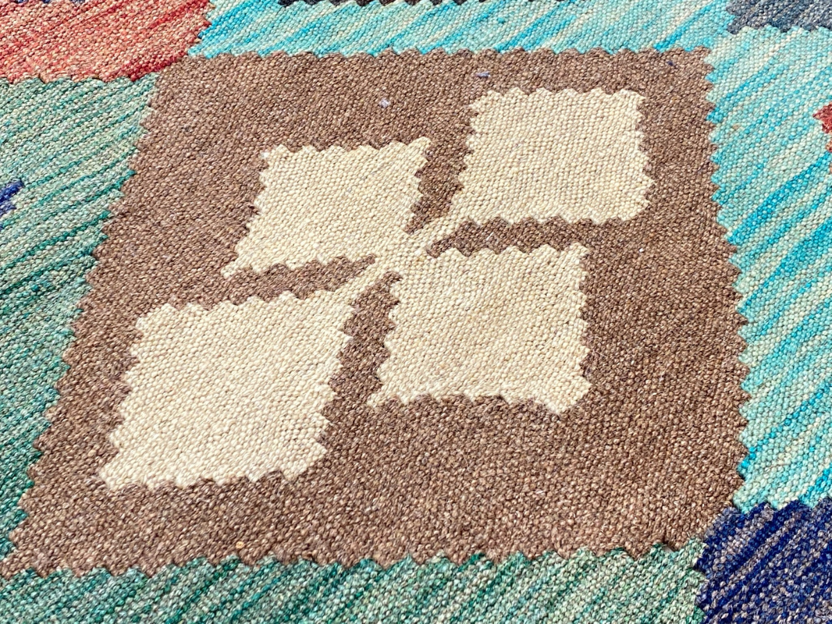 Kundoz Kilim Rug