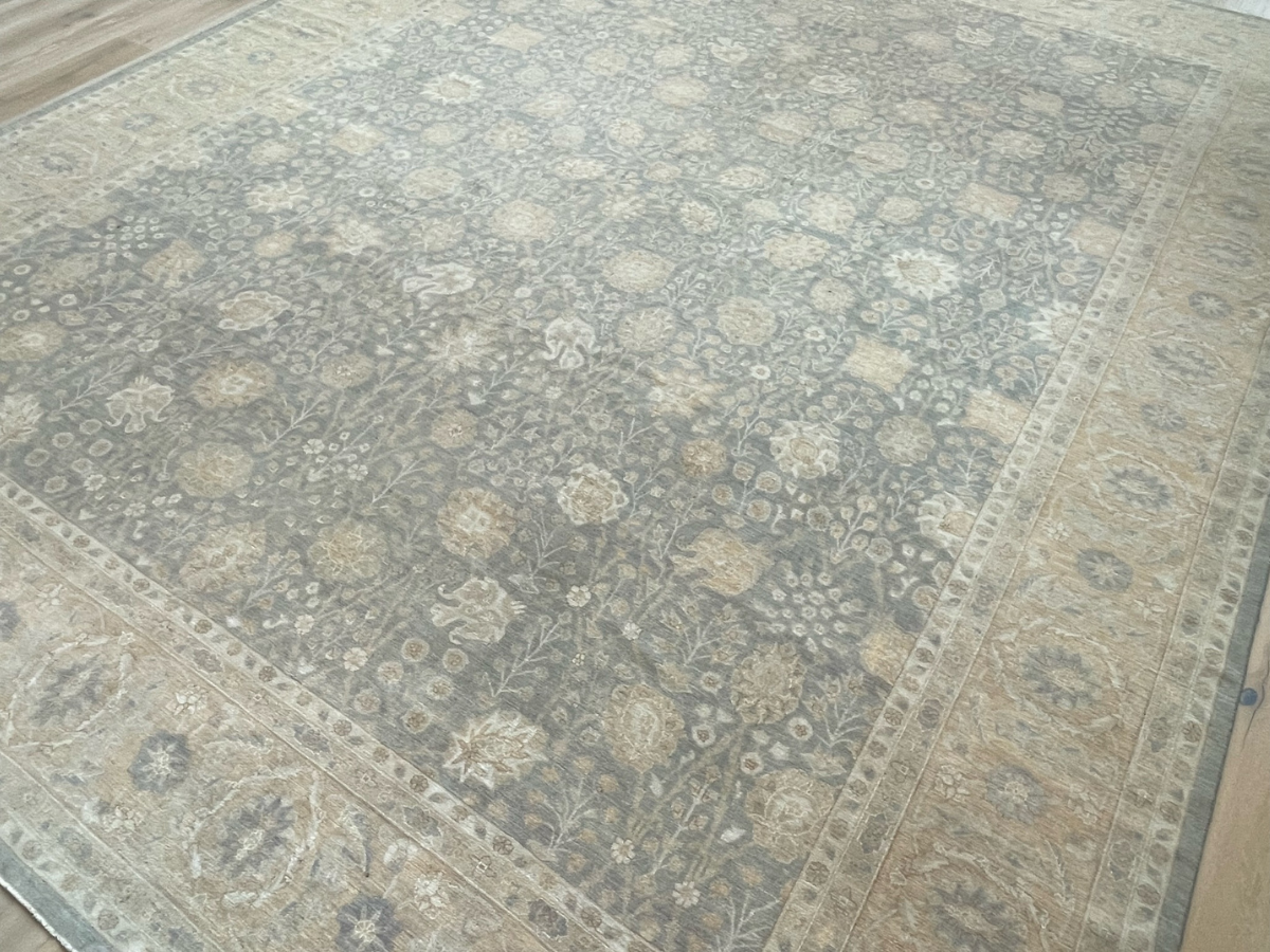 Large Fine Sultanabad Rug