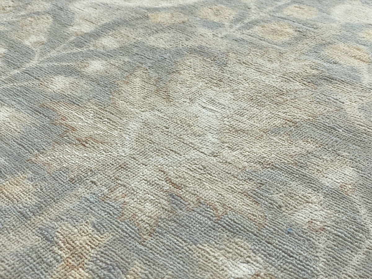 Large Fine Sultanabad Rug