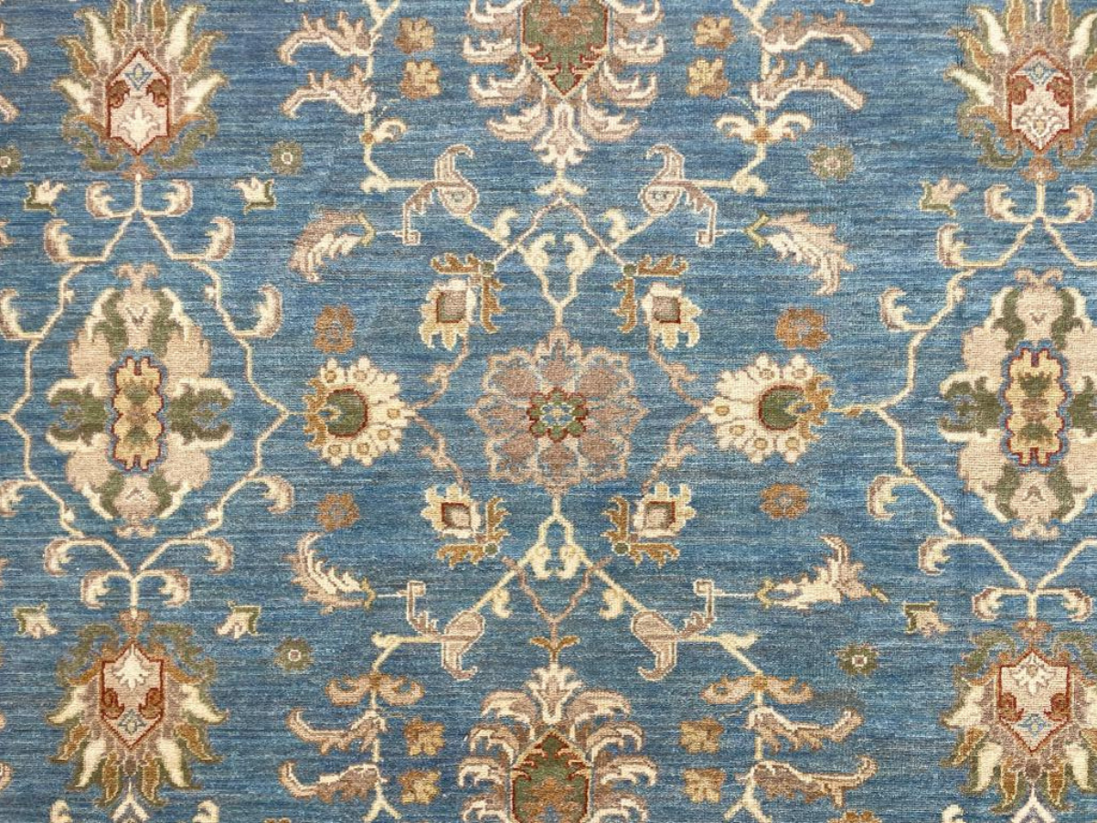 Large Fine Sultanabad Rug