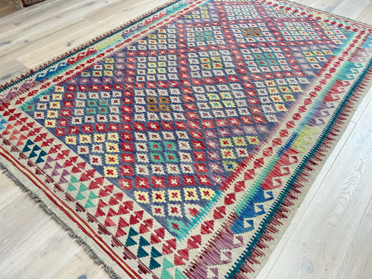 Kundoz Kilim Rug