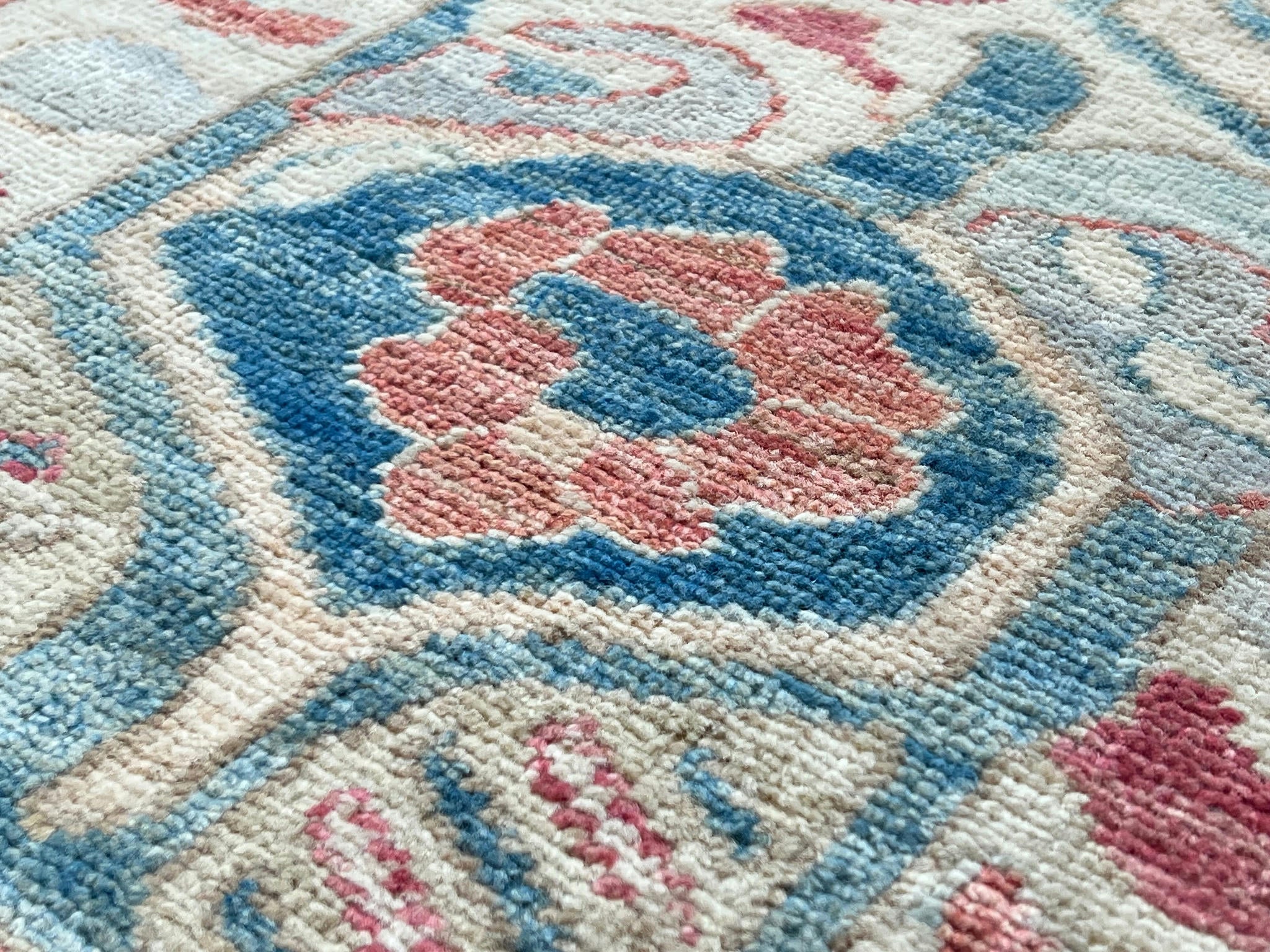 Large Aryana Rug