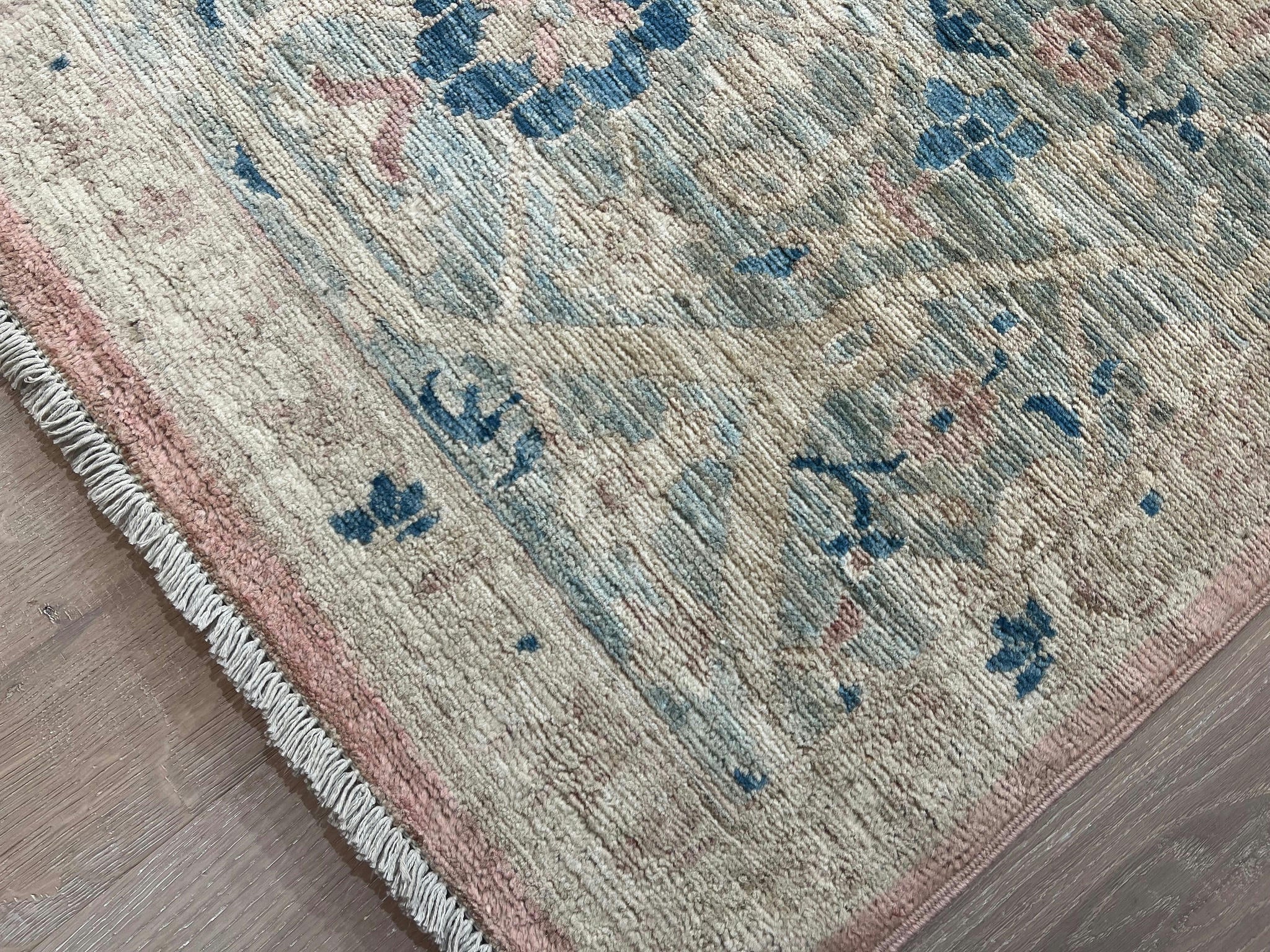 Large Aryana Rug