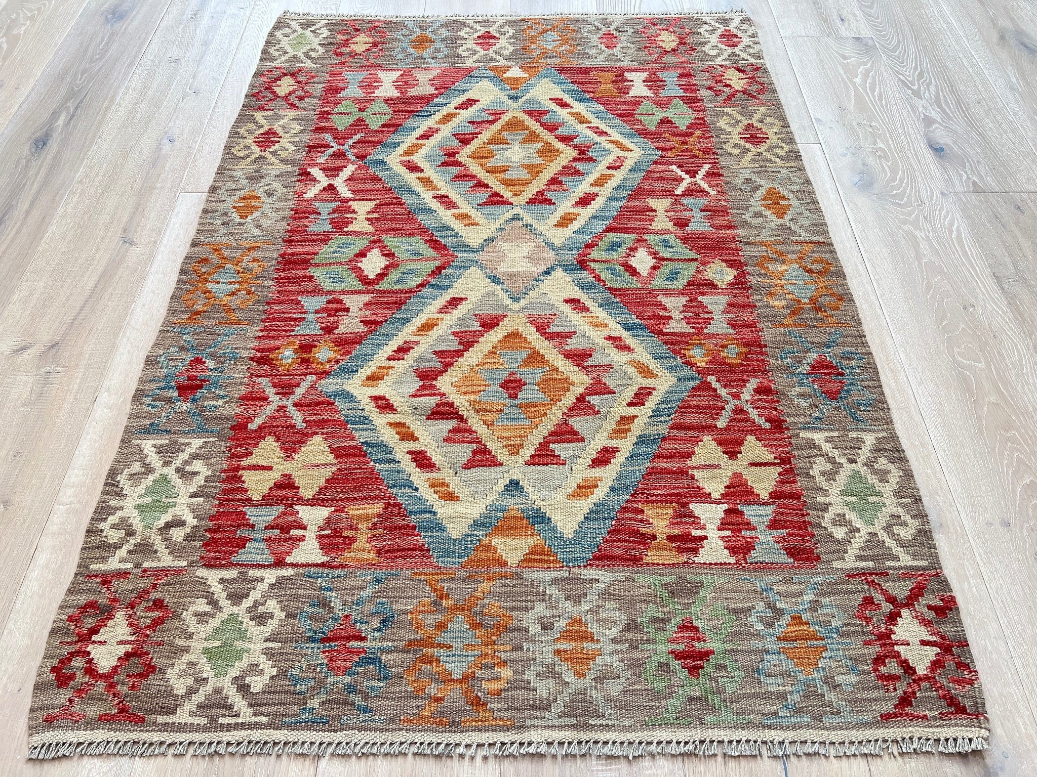 Kundoz Kilim Rug