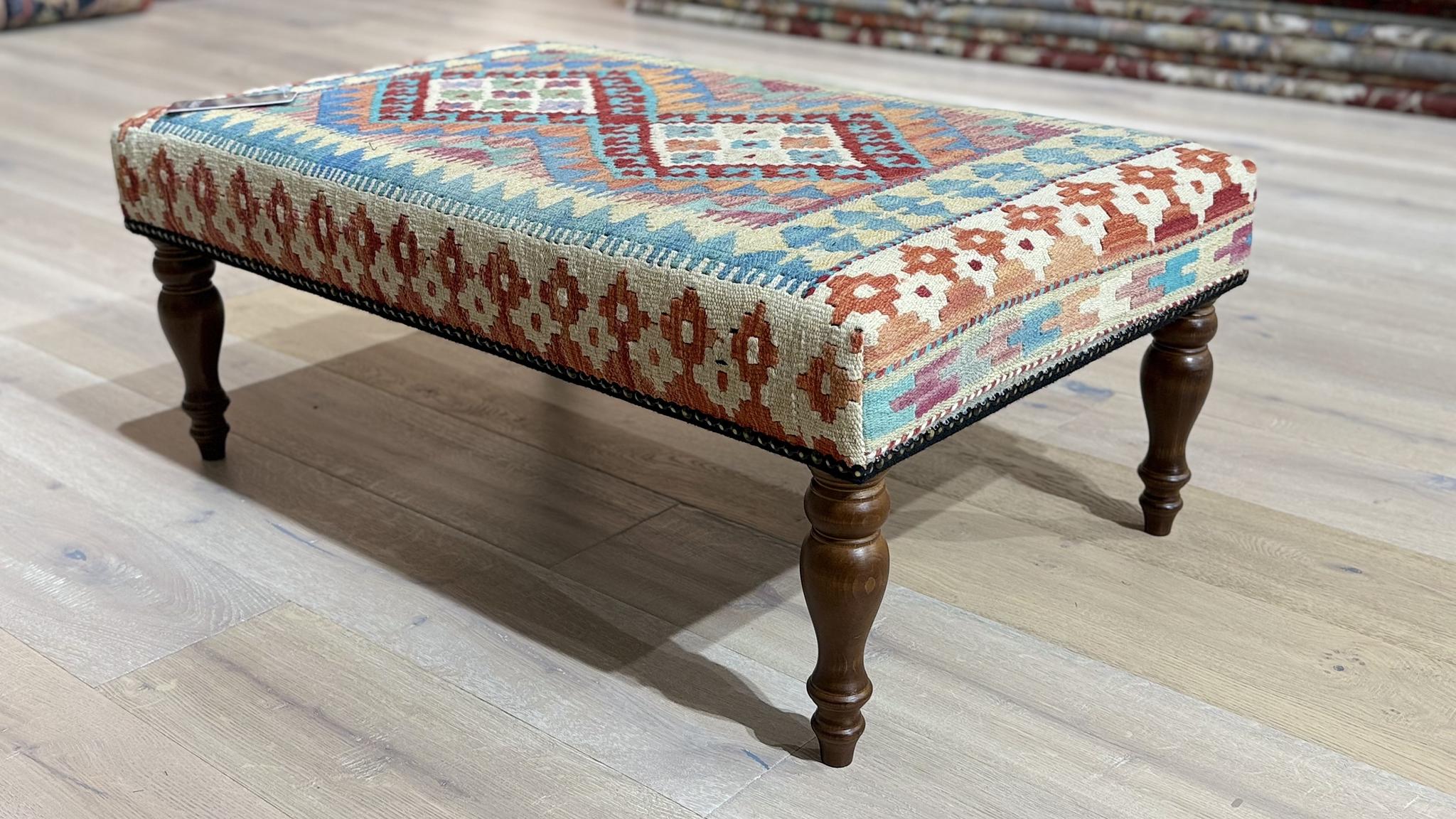 Kundoz Kilim Table