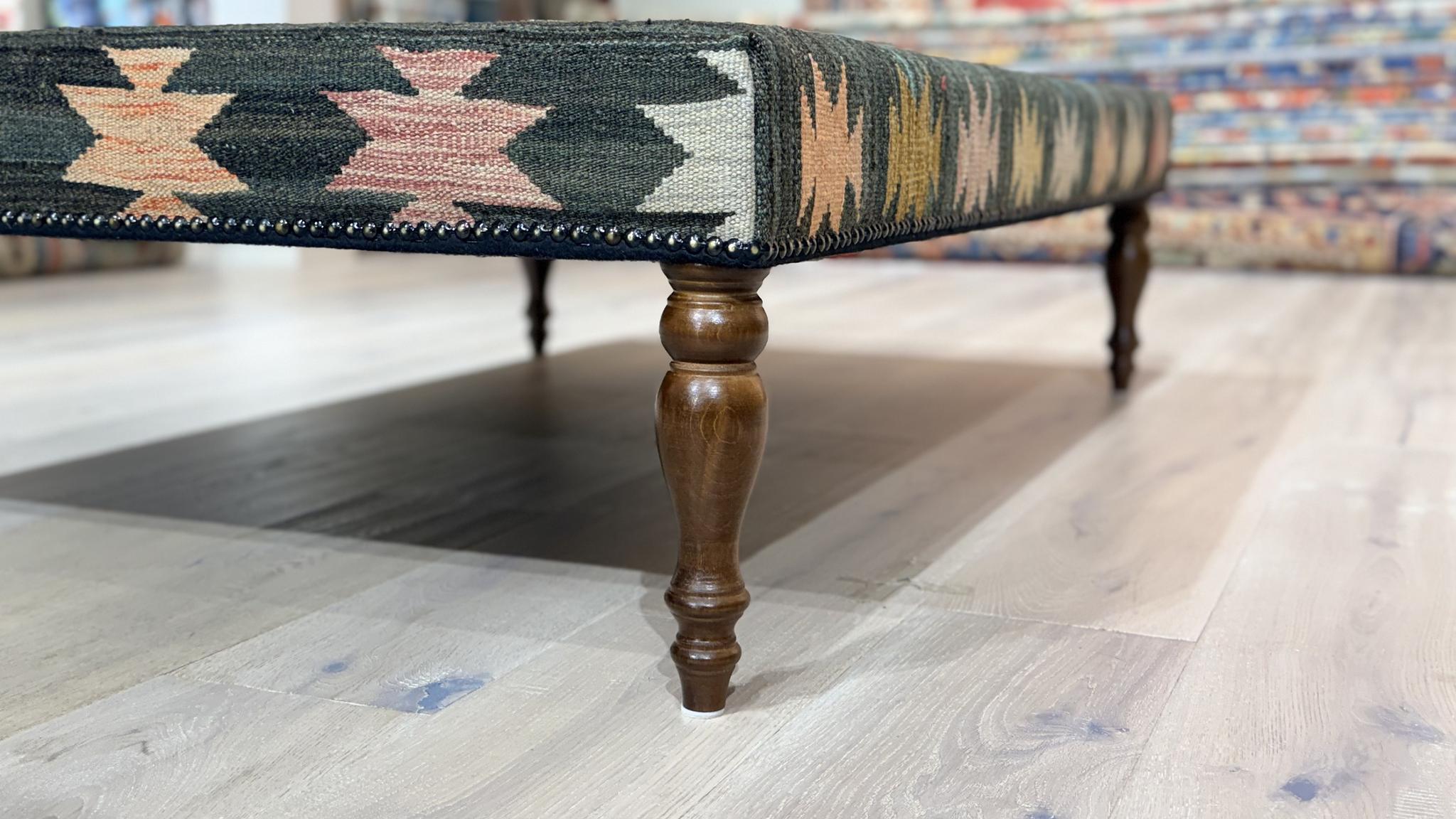 Kundoz Kilim Table