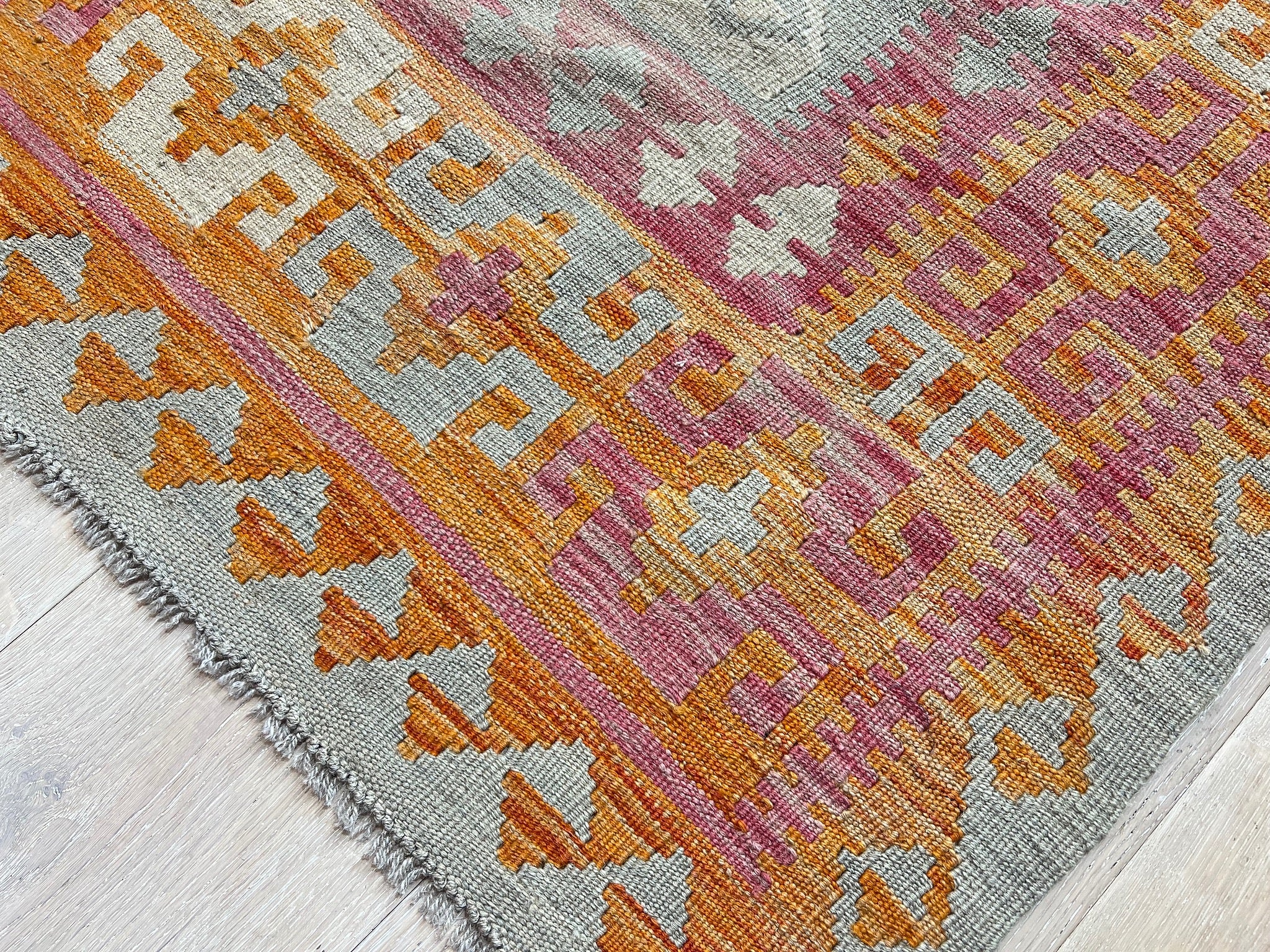 Kundoz Kilim Rug