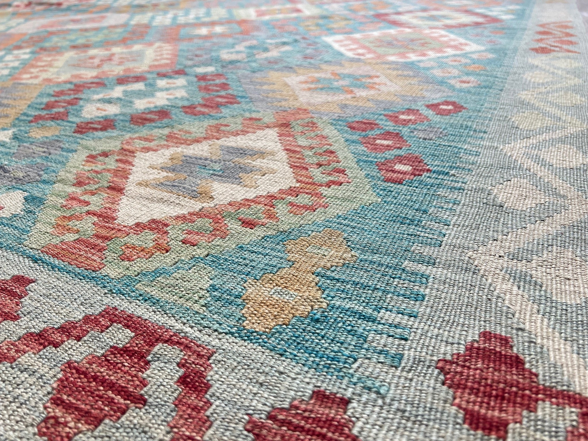 Kundoz Kilim Rug
