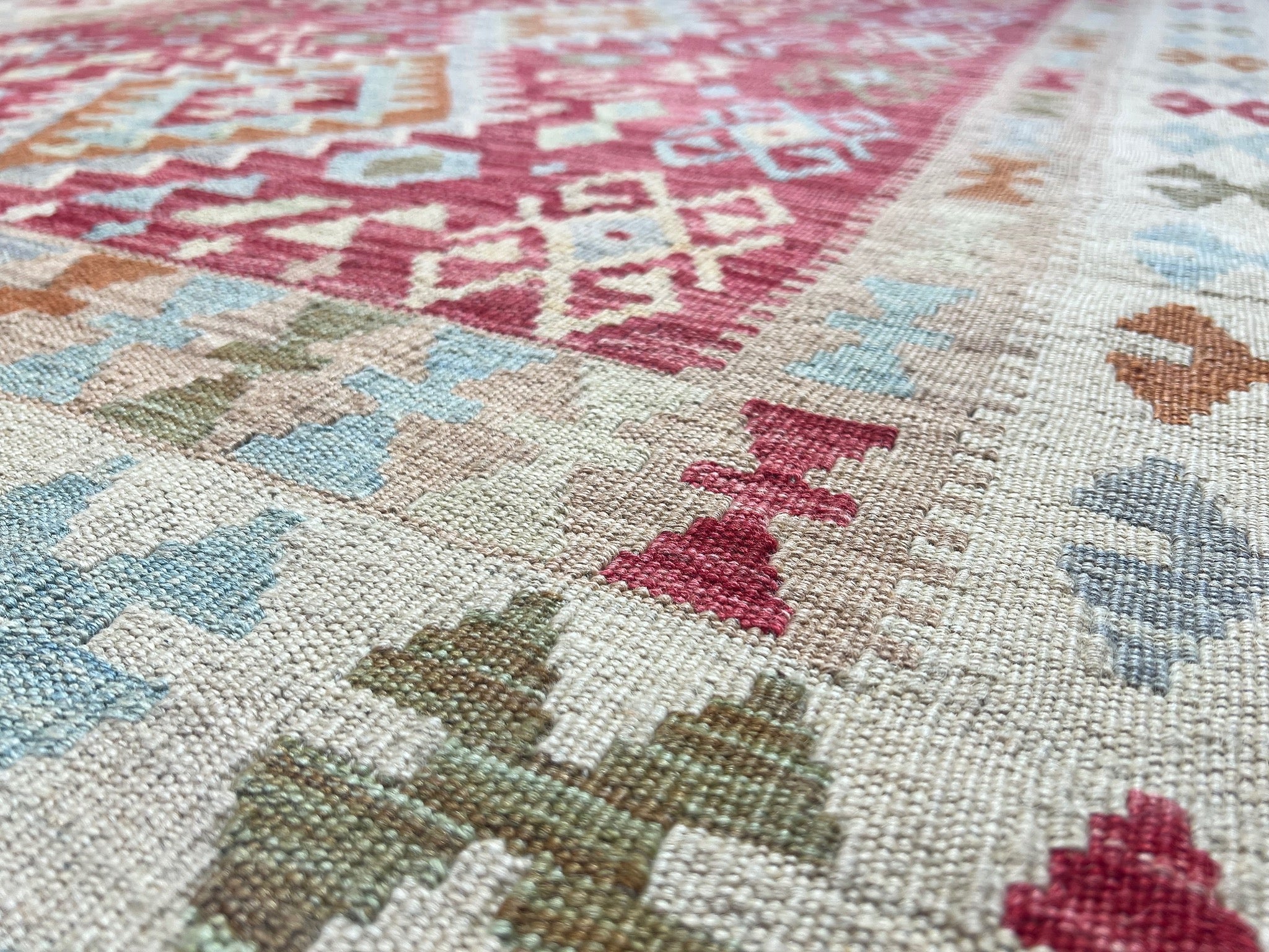 Kundoz Kilim Rug