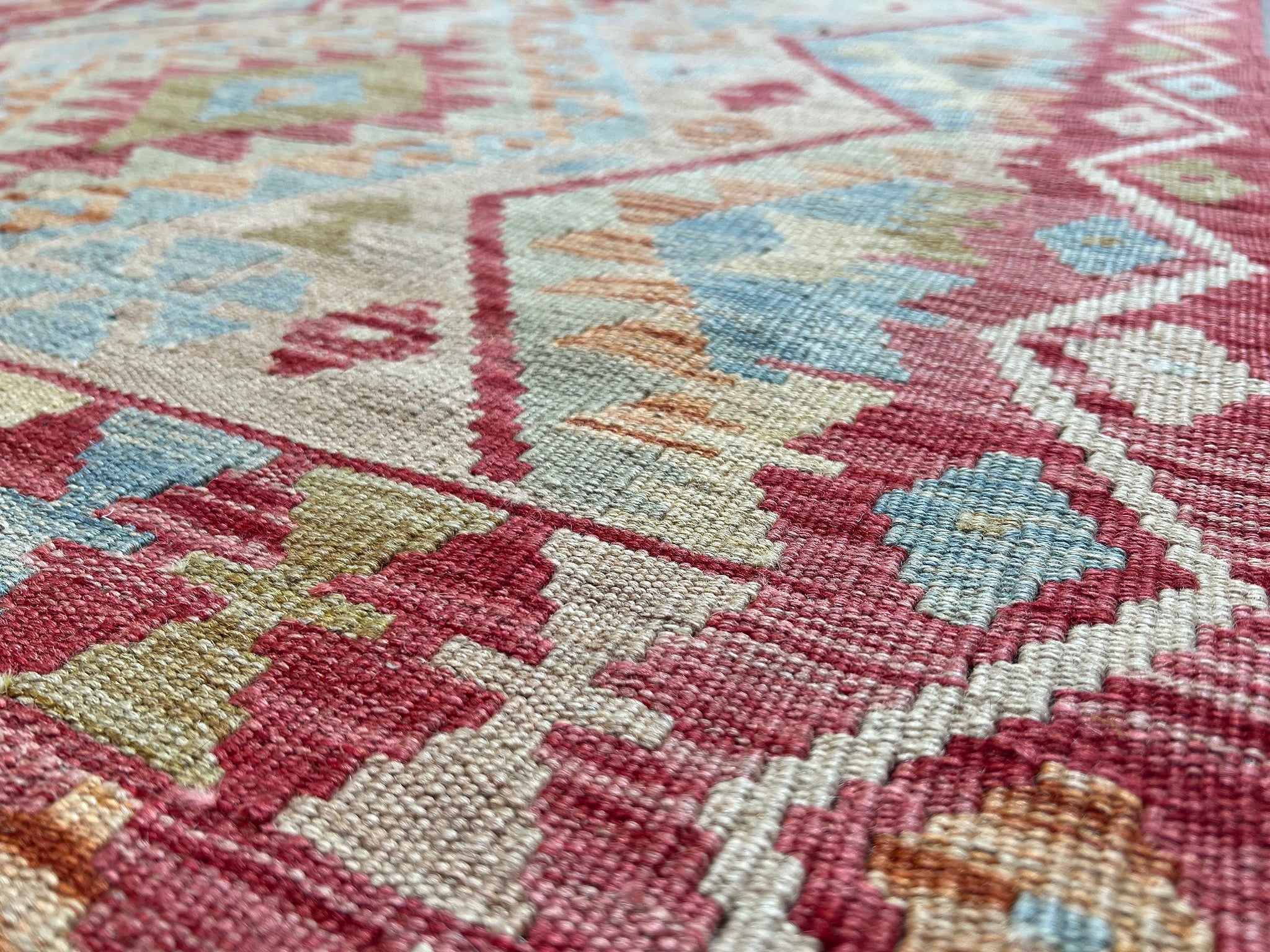 Kundoz Kilim Rug