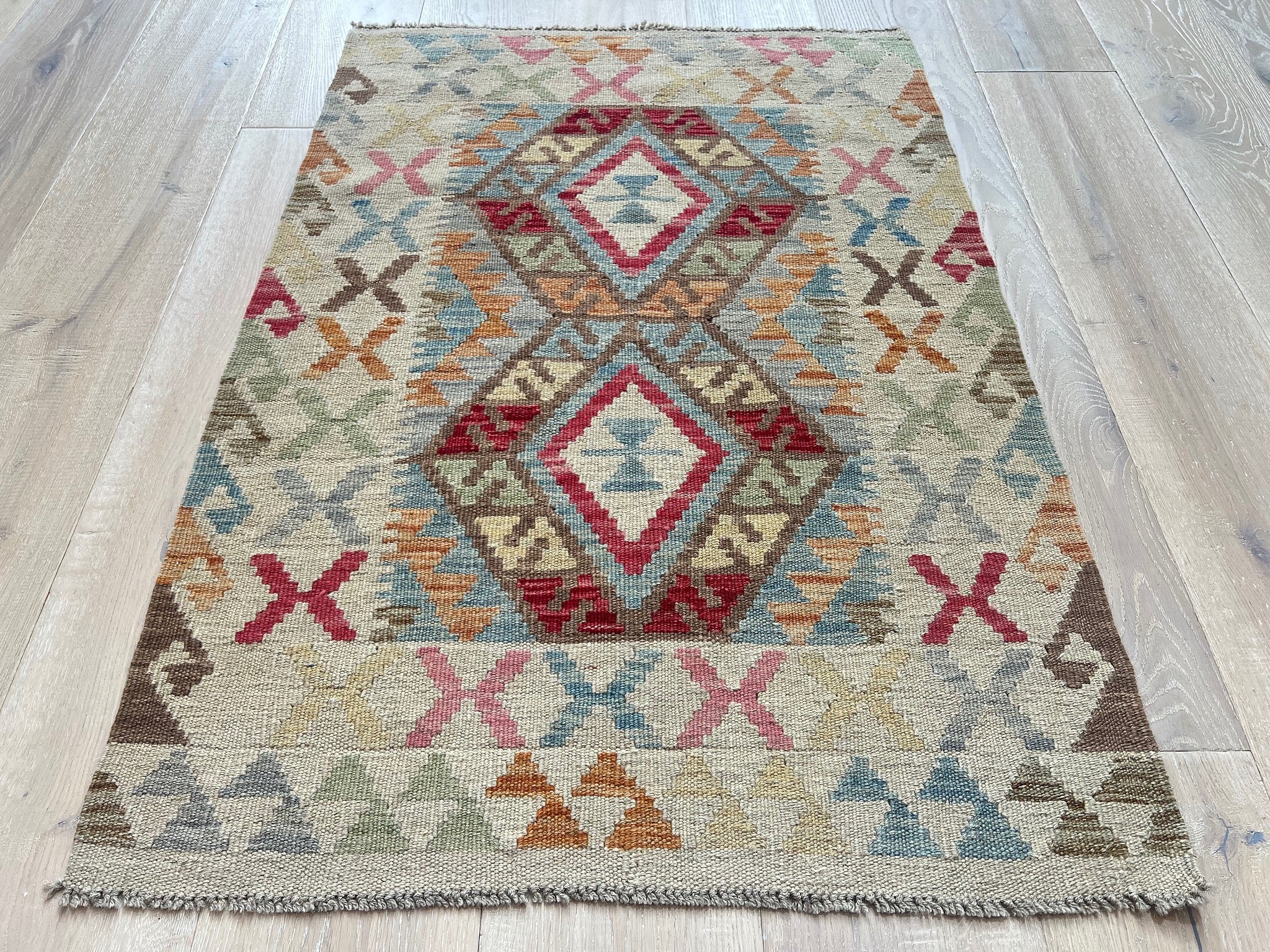 Kundoz Kilim Rug
