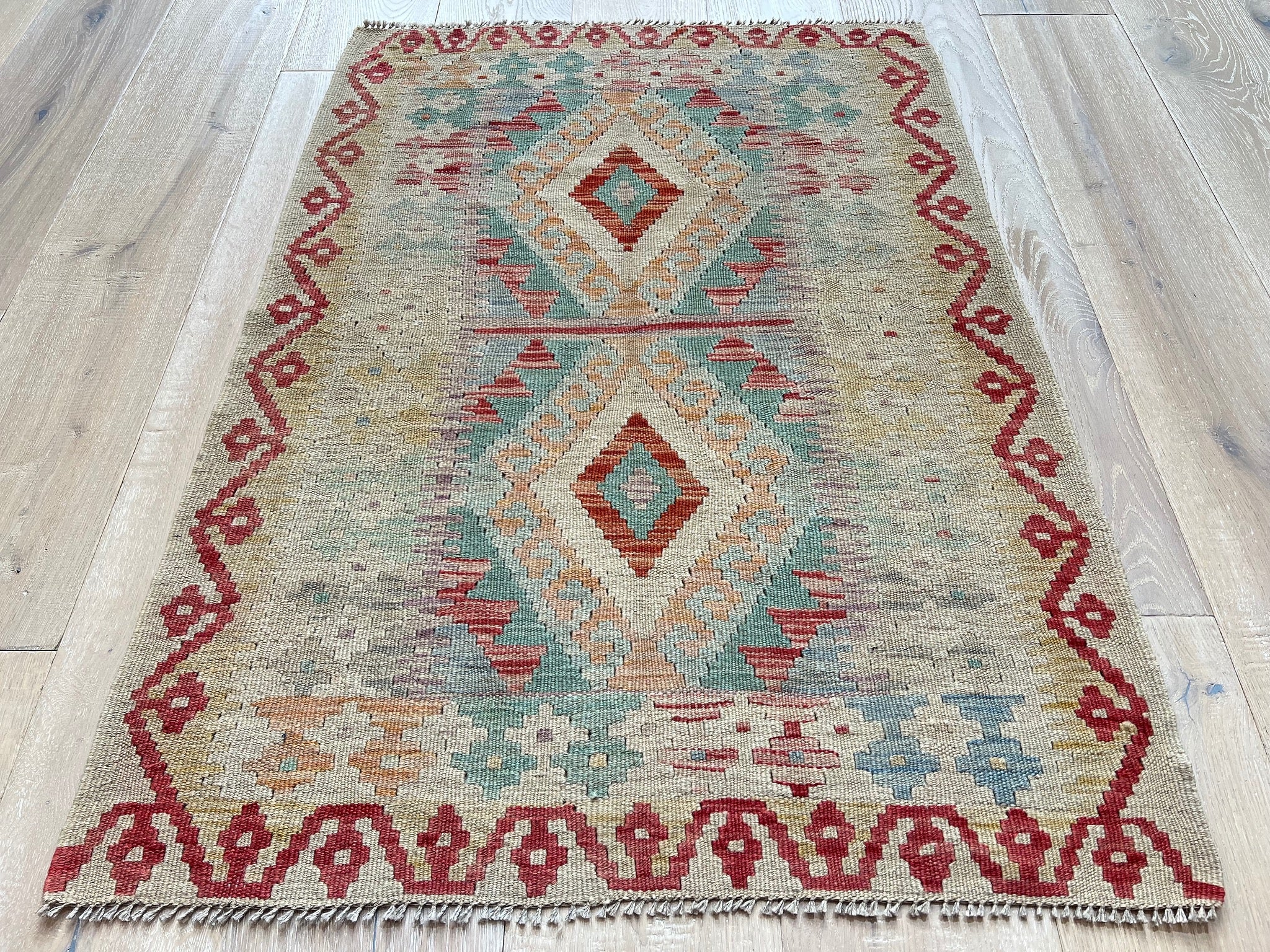 Kundoz Kilim Rug