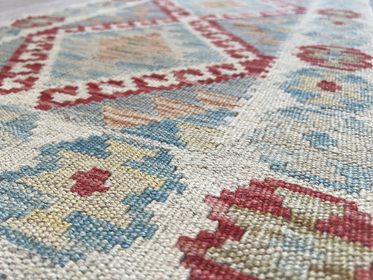 Kundoz Kilim Rug