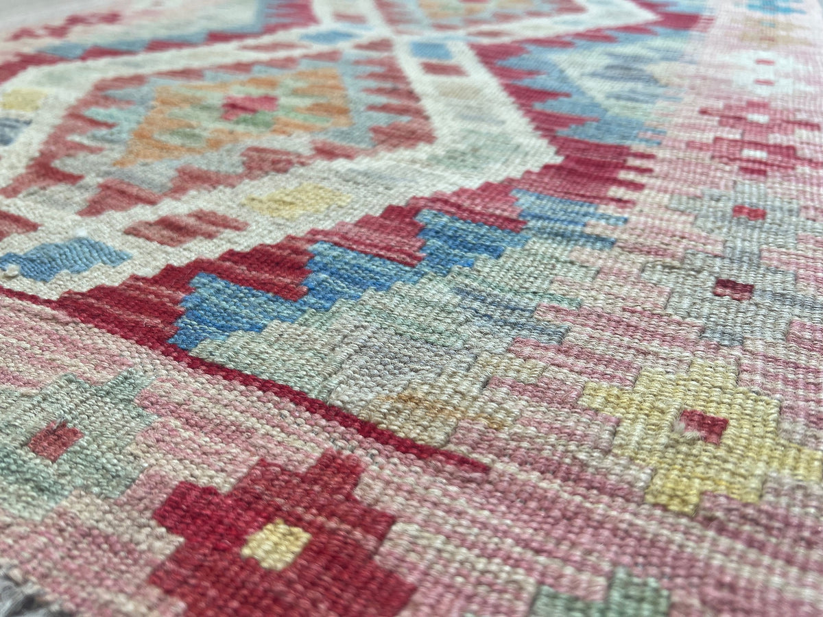 Kundoz Kilim Rug