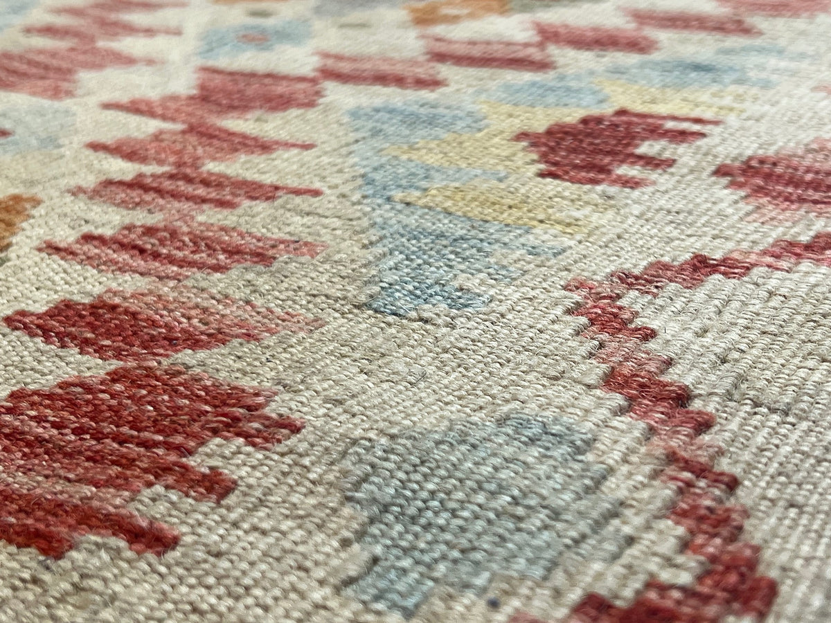 Kundoz Kilim Rug