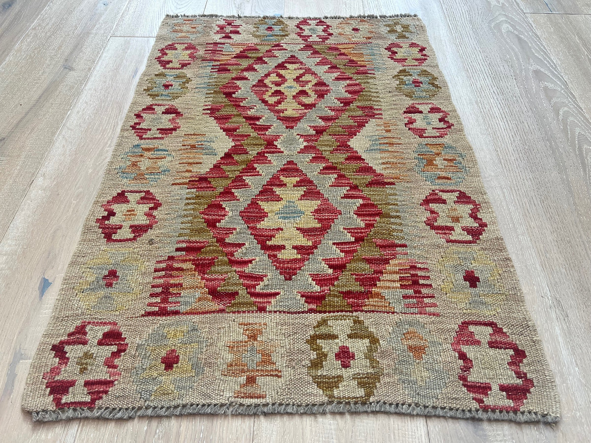 Kundoz Kilim Rug