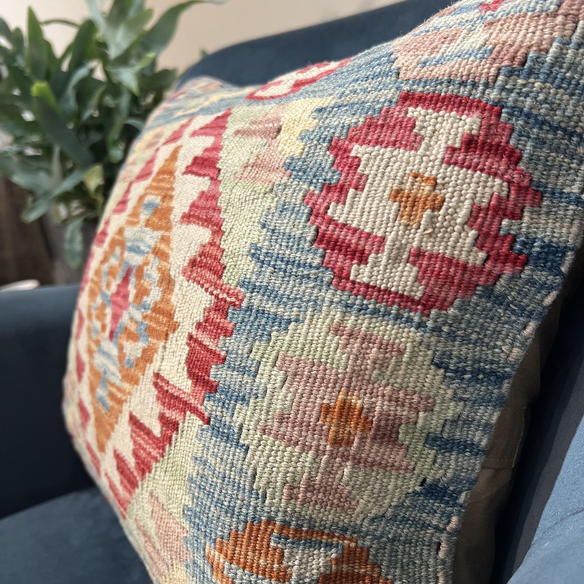 Kundoz Kilim Cushion