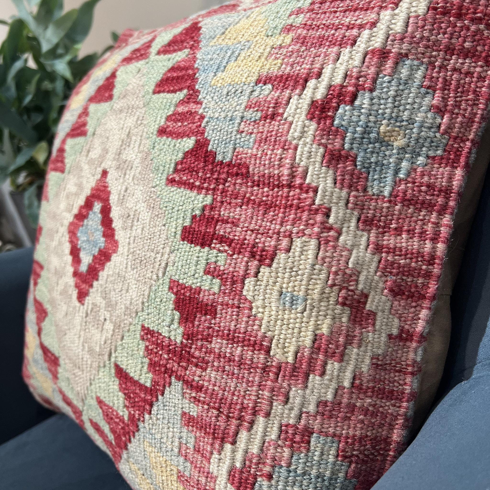 Kundoz Kilim Cushion