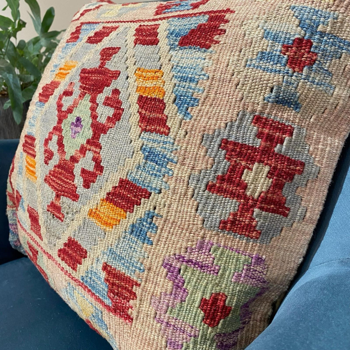 Kundoz Kilim Cushion