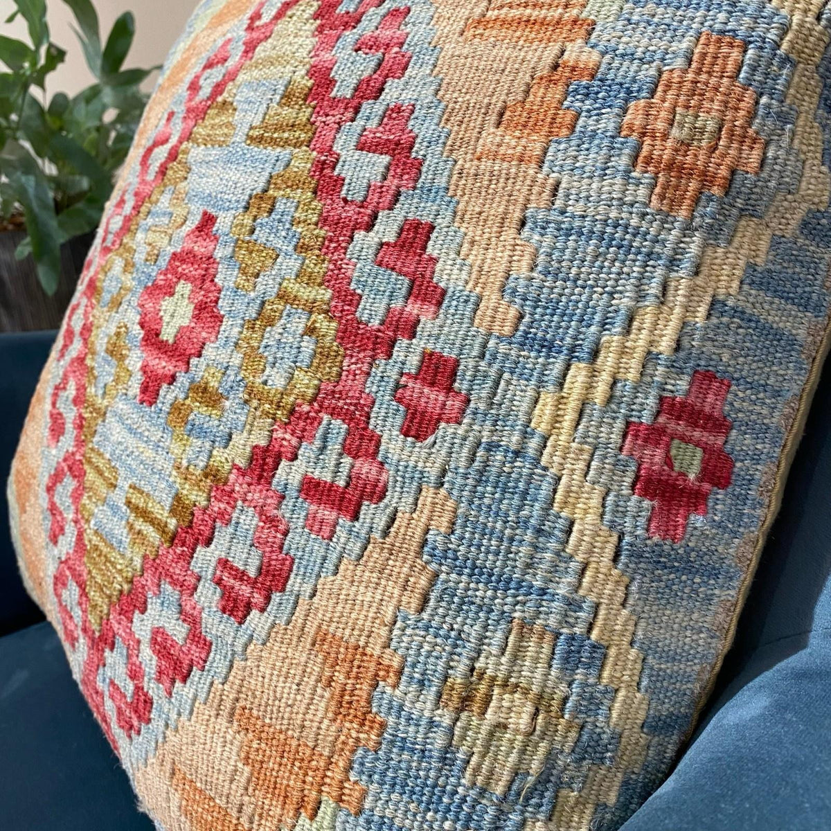 Kundoz Kilim Cushion