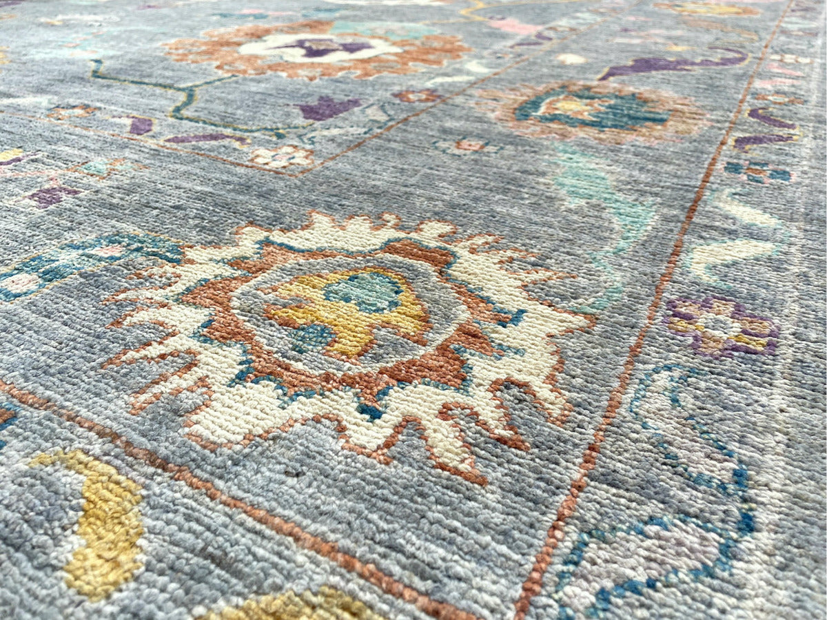 Oushak Carpet