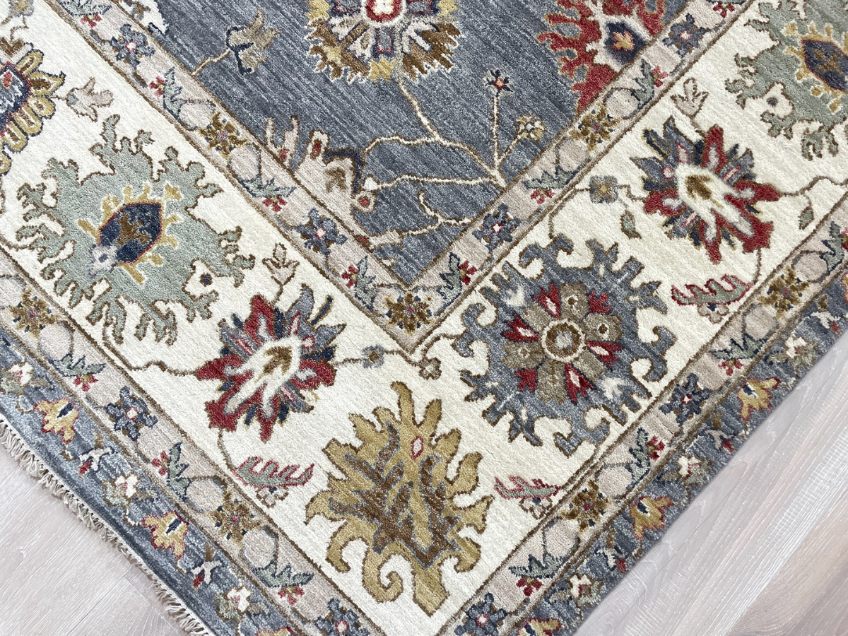Classic Agra Rug