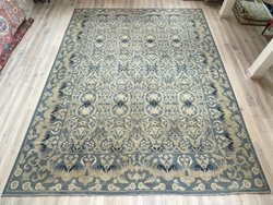 Large Classic Sultanabad Rug
