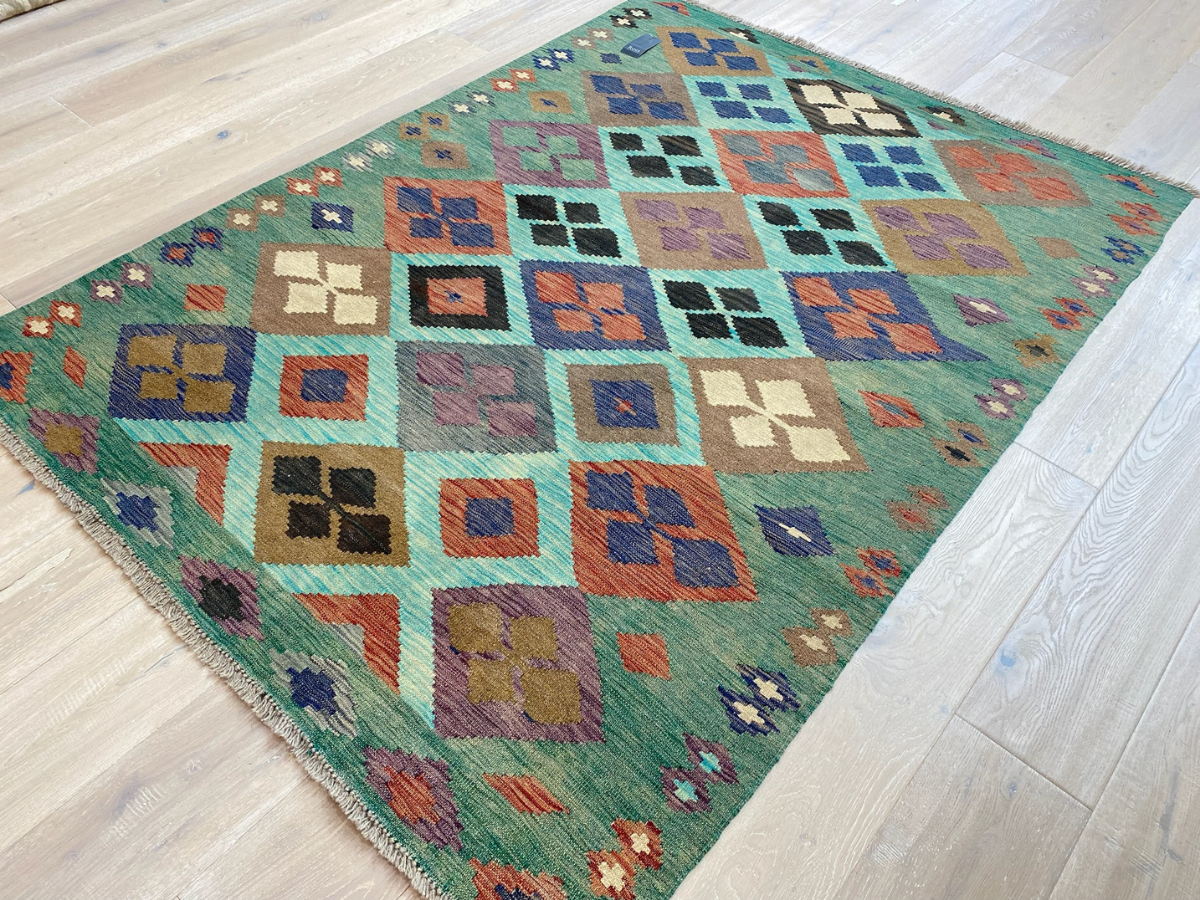 Kundoz Kilim Rug