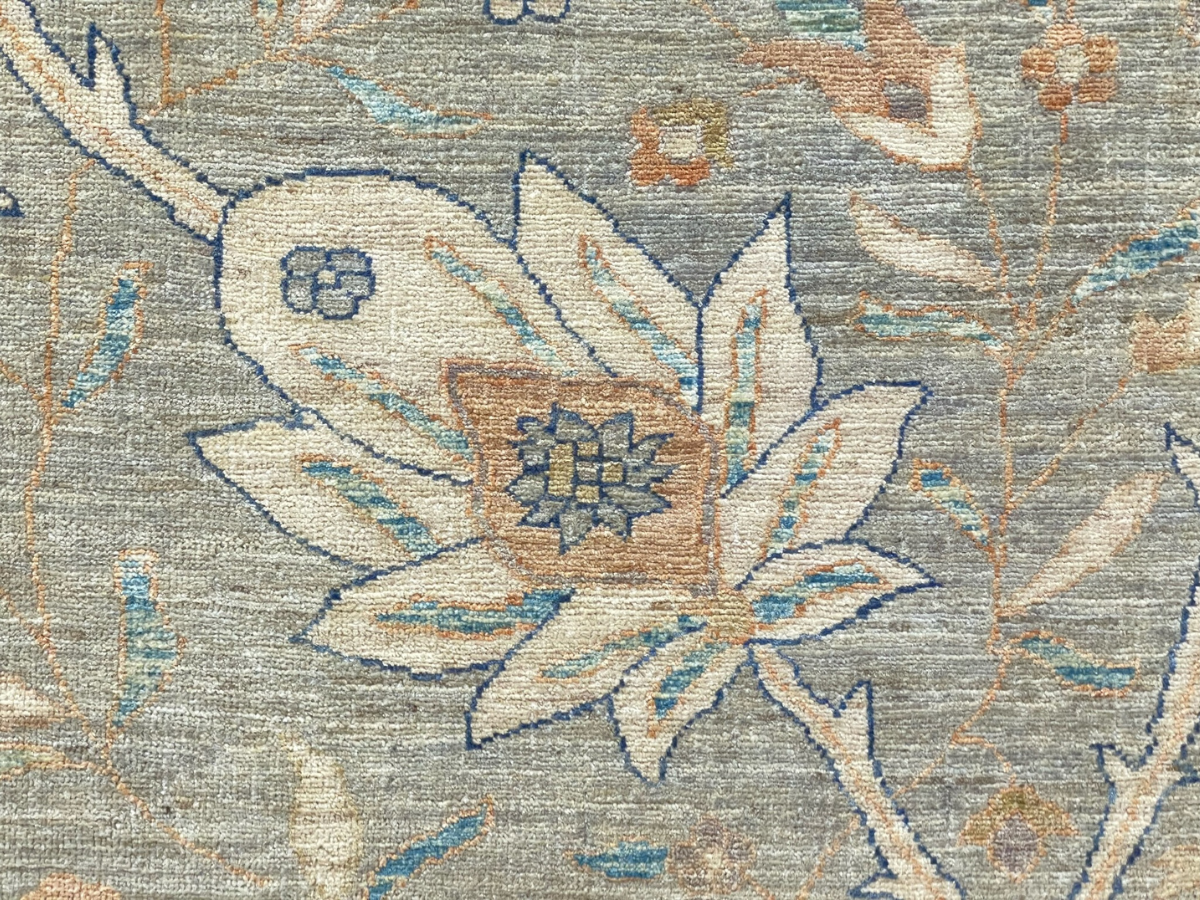 Large Fine Sultanabad Rug