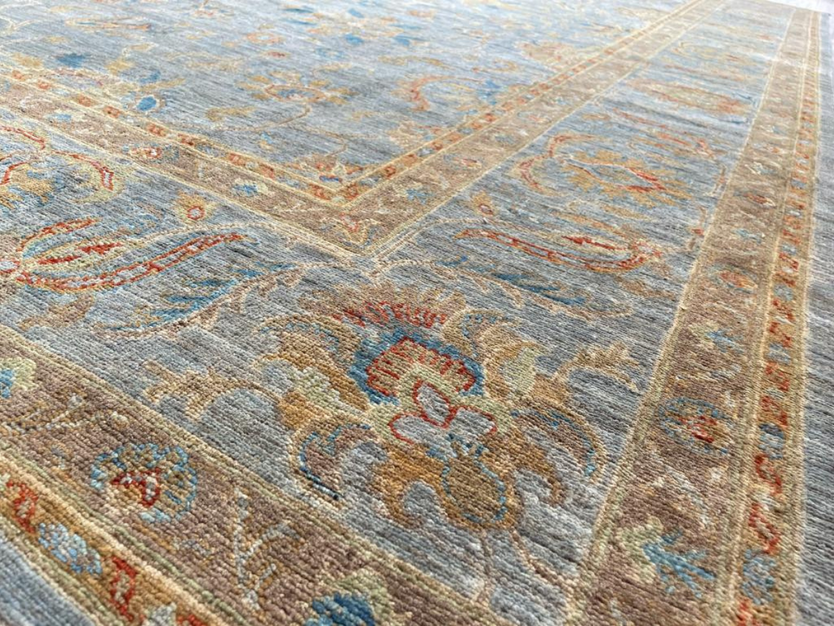 Large Fine Sultanabad Rug