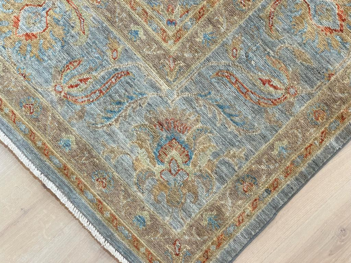 Large Fine Sultanabad Rug