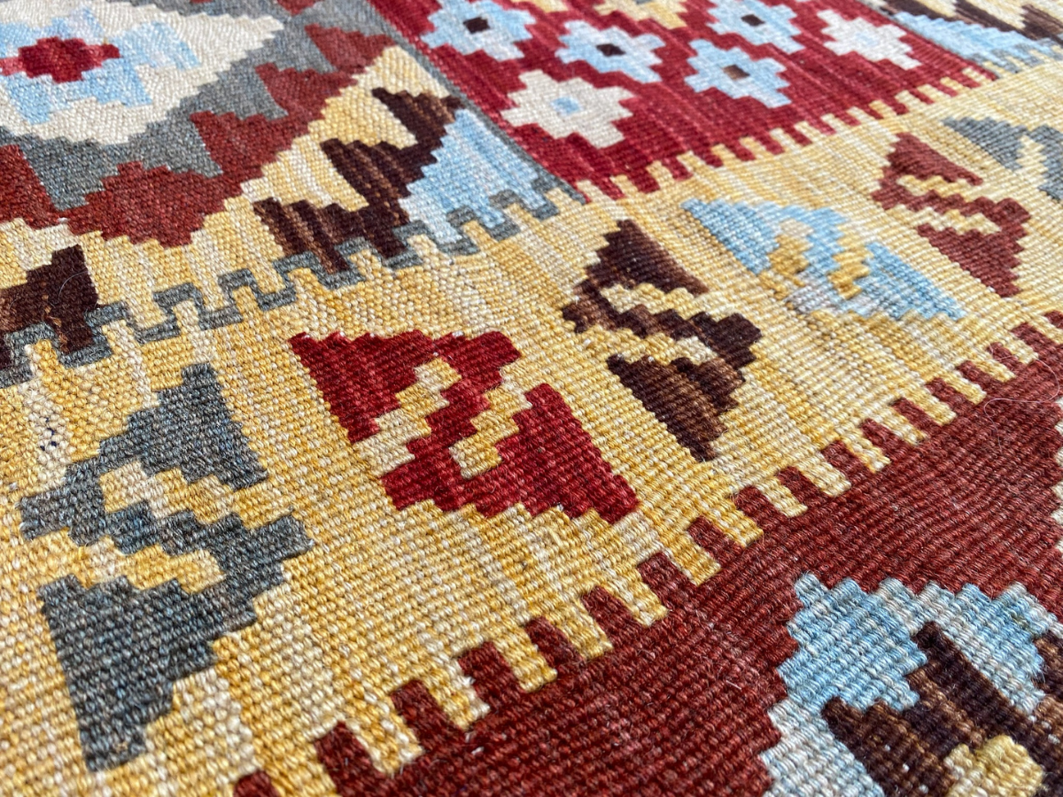 Kundoz Kilim Rug