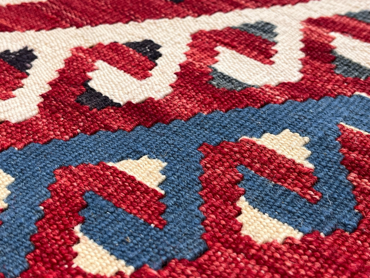 Vintage Yarn Kilim Rug