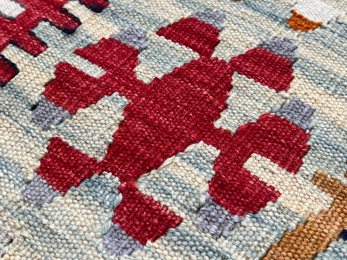 Vintage Yarn Kilim Rug