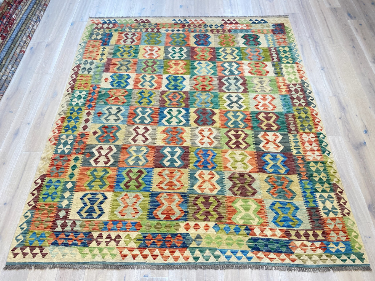 Kundoz Kilim Rug