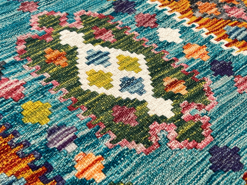 Kundoz Kilim Rug