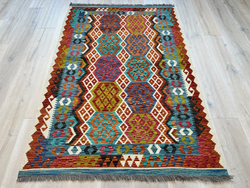 Kundoz Kilim Rug