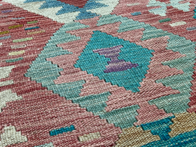 Kundoz Kilim Rug