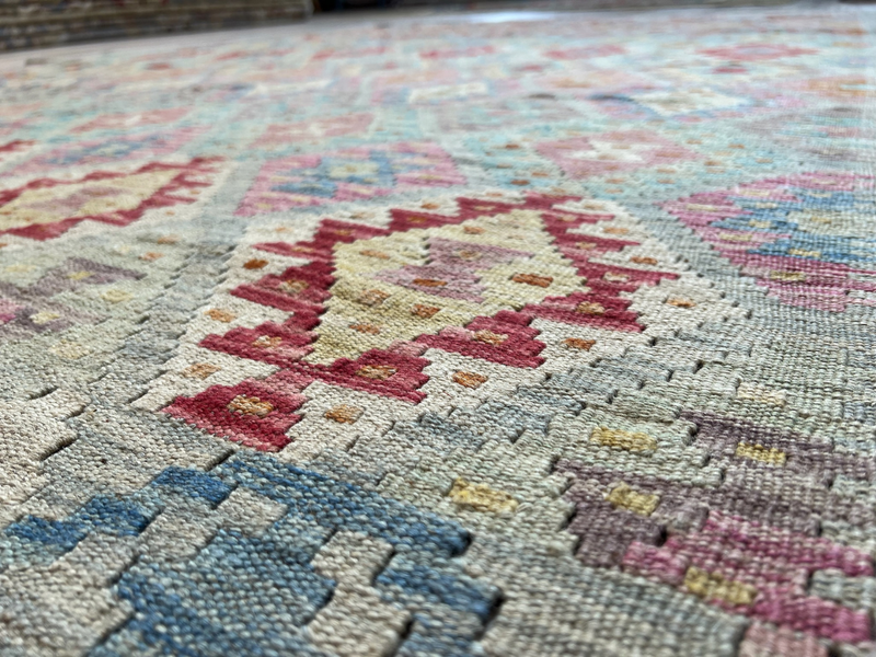 Kundoz Kilim Rug