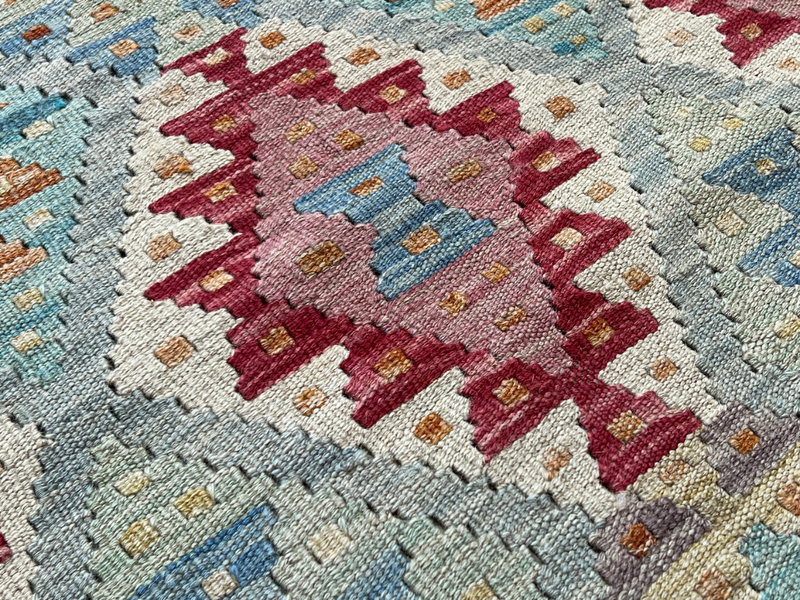 Kundoz Kilim Rug