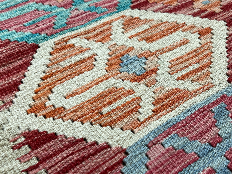 Kundoz Kilim Rug