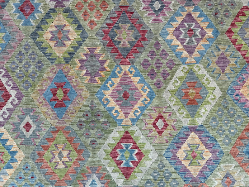 Kundoz Kilim Rug