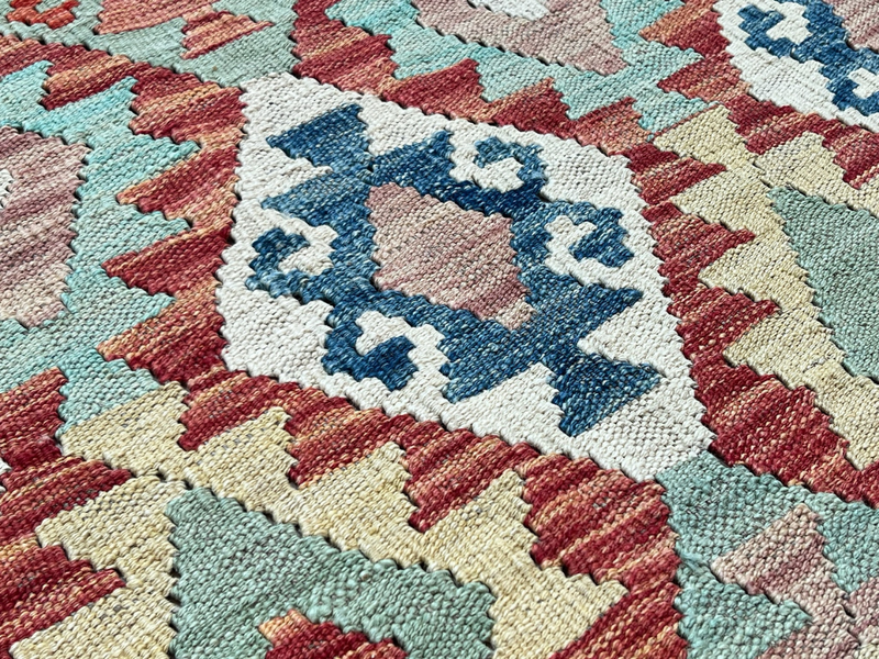 Kundoz Kilim Rug