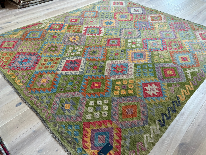 Kundoz Kilim Rug