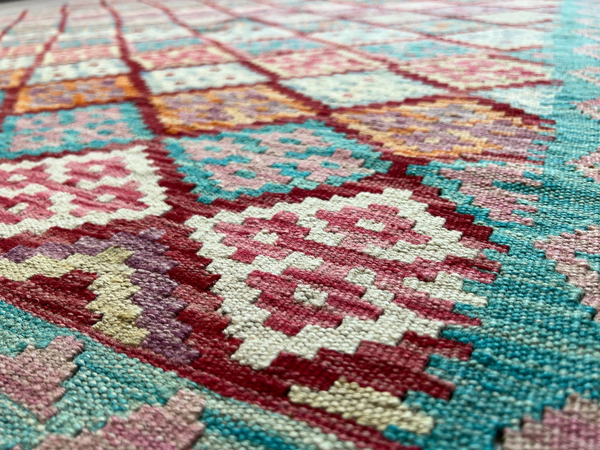 Kundoz Kilim Rug