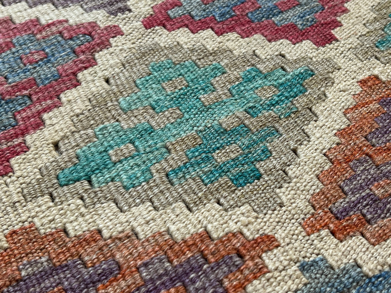 Kundoz Kilim Rug