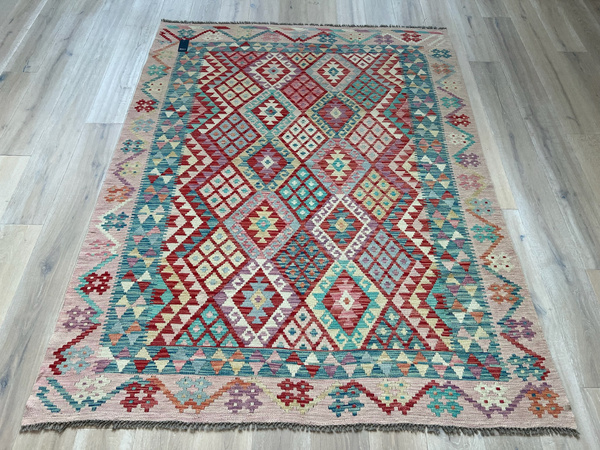 Kundoz Kilim Rug